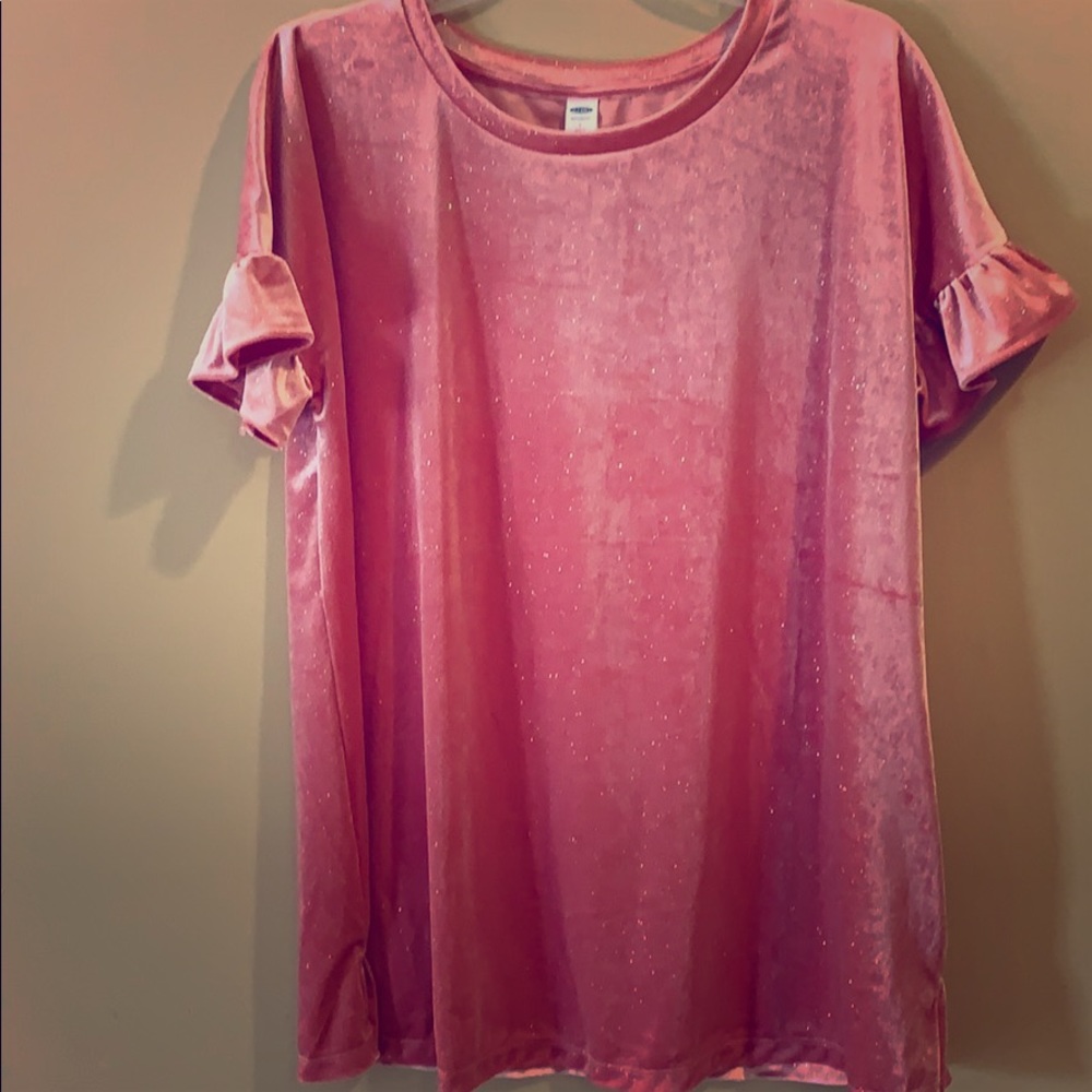 Old navy pink maternity shirt